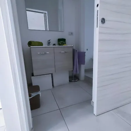 La Pru House - Centro Storico - Mini Loft * Novara